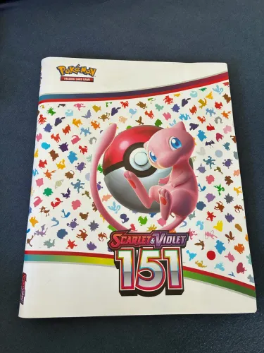Binder Pokémon Scarlet & Violet 151 ( Escarlate e violeta )  