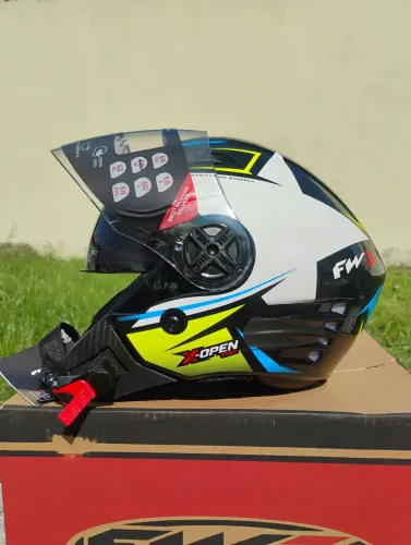 Capacete Star fw3 novo com óculos interno 