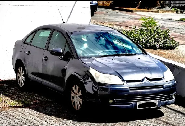 Citroen C4 Pallas GLX 2.0/2.0 Flex 16V Mec. 2011