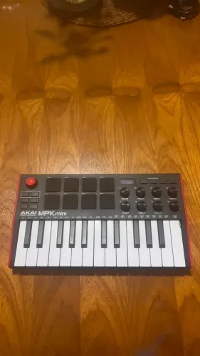 AKAI MPK Mini MK3