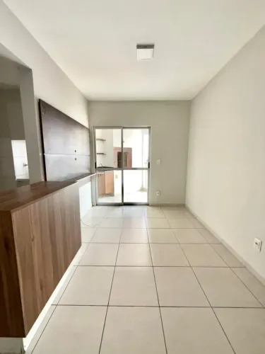 Locação - apartamento com 3 quartos, sendo uma suíte em Villaggio Di Bonifácia