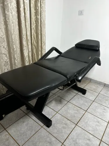 Maca Poltrona Fixa Luxo Estética com 2 gavetas 