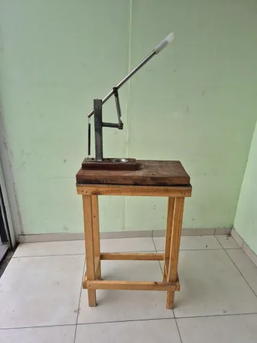 Furador de coco