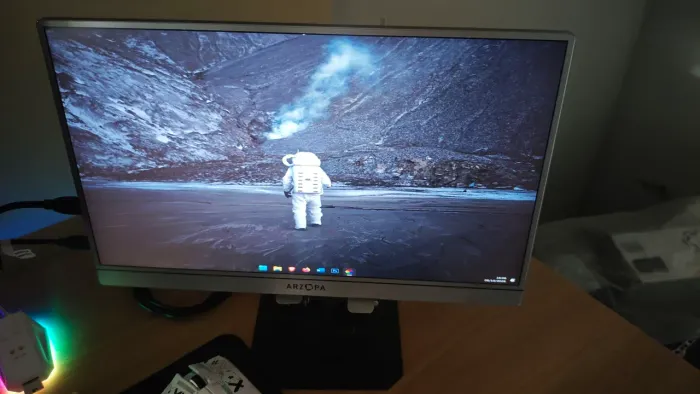 MONITOR PORTÁTIL ARZOPA - 15.6" - 144hz