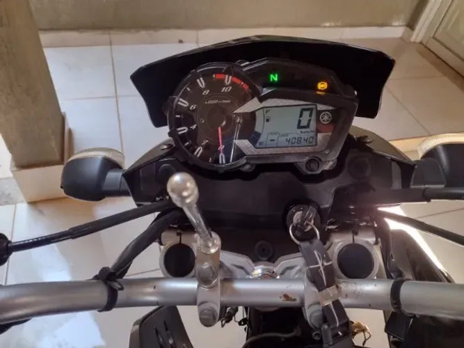 VENDO MOTO YAMAHA NOVISSIMA 150 FLEX