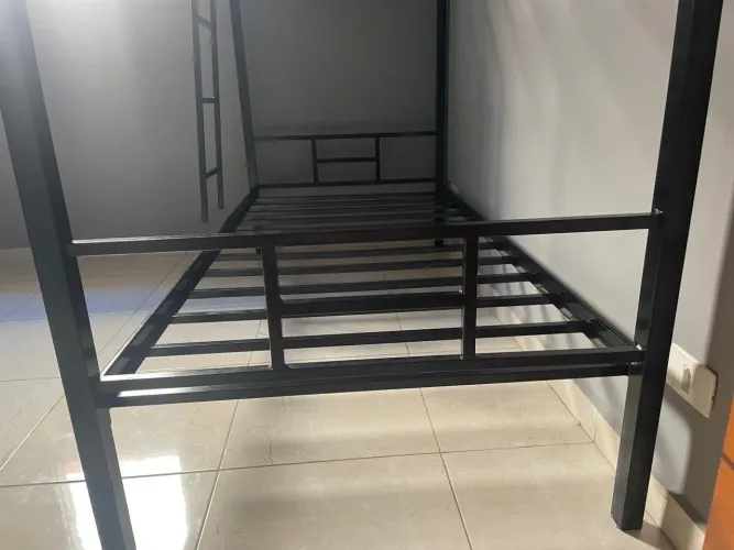 Vendo Beliche em aço industrial reforçado.