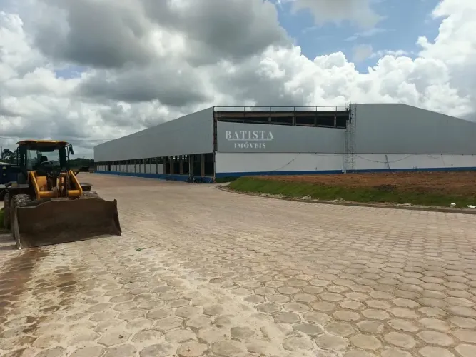 Galpão / Depósito / Armazém para alugar, 3000m²