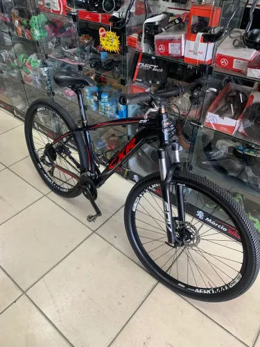 Bicicleta aro 29 CXR Shimano Altus