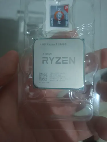 Ryzen 5 5600G e 2 ram de 8gb 2666mhz