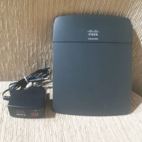 Roteador sem fio Cisco Linksys E900 N300