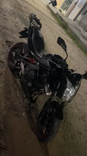 Vende se Kawasaki er6n 2010