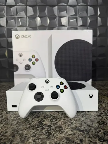 Xbox Séries S 1T Semi Novo.