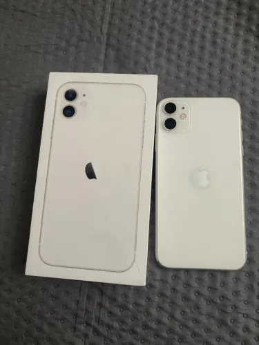 iPhone 11 de 128gb.