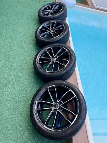 Jogo de Rodas aro 19 5x112 Audi Vw Bmw Mercedes 4 pneus 235/45/19 Goodyear 80% Parcelo 
