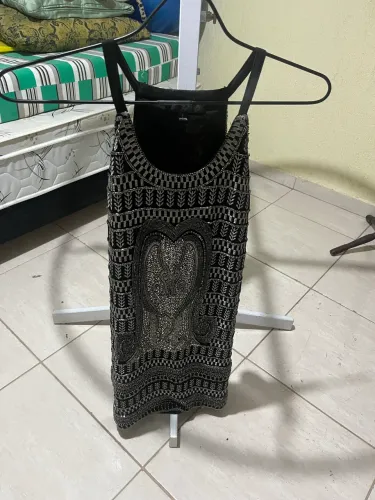 Vestido John John Black com Pedrarias Prateadas - Luxo | Quase Novo