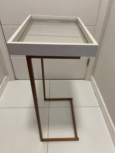 Mesinha para sofá apoio lateral