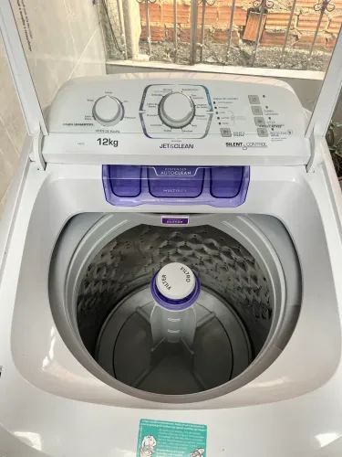 Vendo maquina de lavar 12kl