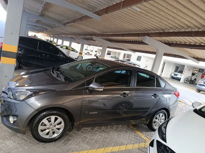Hyundai HB20S C.plus/c.style 1.6 Flex 16V Mec.4p 2014