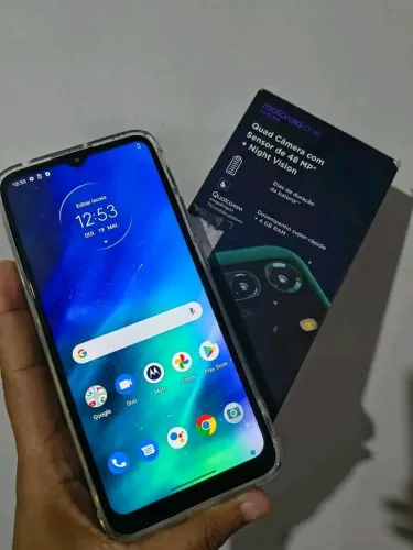 Moto One Fusion 