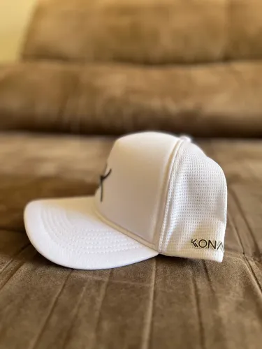 Boné Kona Branco 