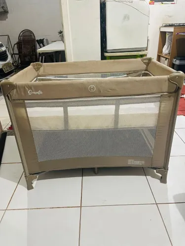 Vendo Berço de tela com colchão
