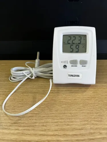 Termo-Higrômetro Digital Temperatura Interna 0°C à 50°C Externa -50° - Incoterm