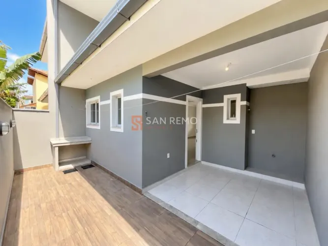 Rio Tavares | Casa 3 quartos, sendo 1 suite
