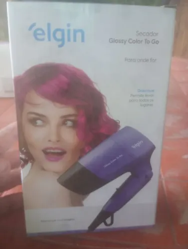 Vendo esse secador de cabelo Elgin novo na caixa nunca usado.