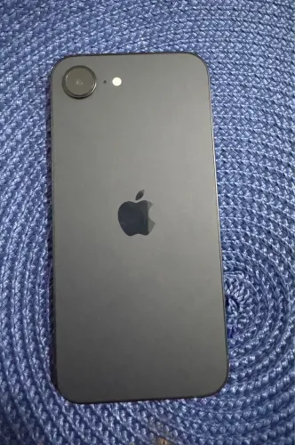 Vendo IPhone 16e (Funcionando perfeitamente)