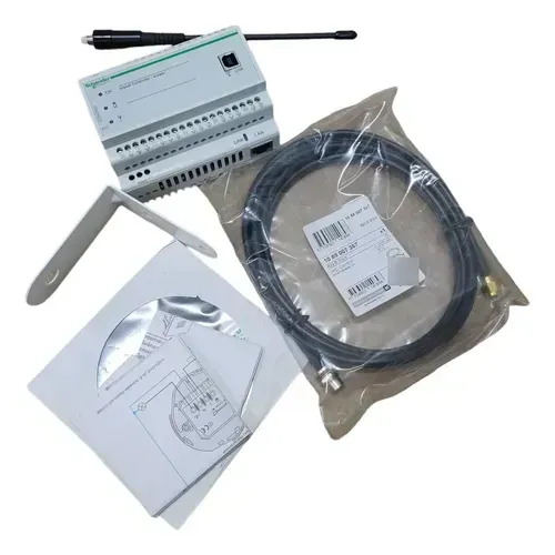 Módulo Controlador Schneider Electric (Linha IHC), modelo PRM820B1400.