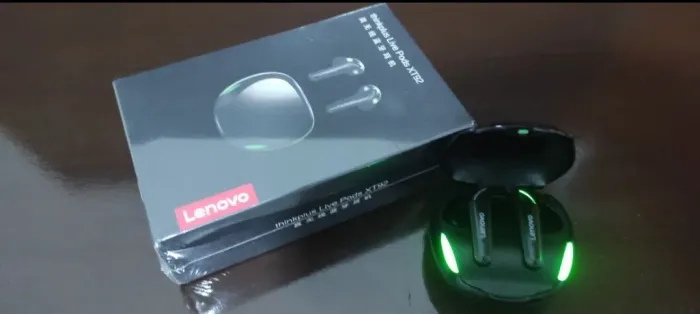 Fones de ouvido Lenovo