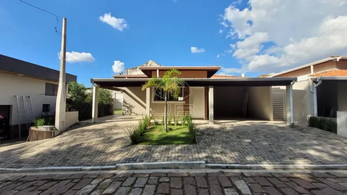 Casa em Condomínio à Venda em Hortolândia-SP 3 Quartos, 1 Suíte, 2 Salas Jardim Sumarezinh