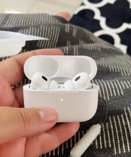Fone de ouvido pra sair rápido NUNCA USADO! 