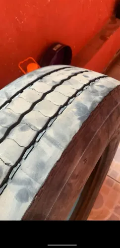 Pneu Michelin 10.00 R 20