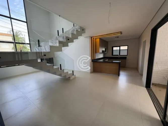 Casa à venda em Valinhos, Condomínio Portal do Jequitibá, com 4 quartos, com 230 m²