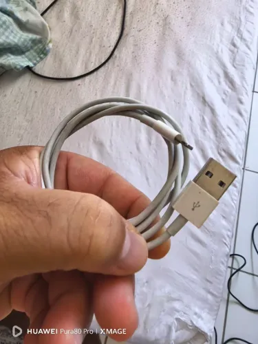 Cabo original Apple + cabo curto bases