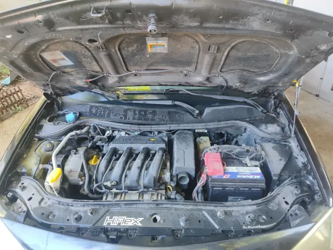 Renault Megane Sedan Expression Hi-flex 1.6 16V 2009