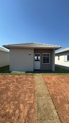 Alugo casa no Vida nova 1