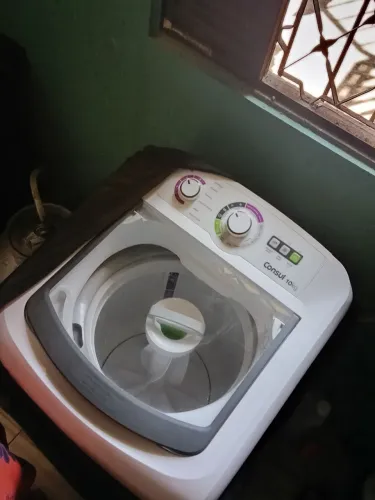 Vendo máquina de lavar 10kg