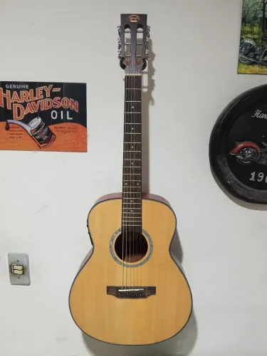 Violão Gonzalez GZ estilo Parlor 
