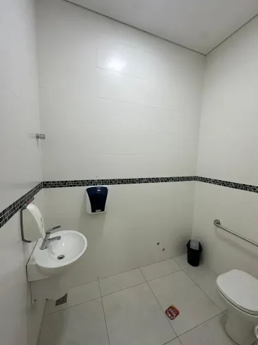 ALUGA-SE LOJA COMERCIAL COM 260 m² NA AVENIDA PRINCIPAL  RUA 12, VICENTE PIRES