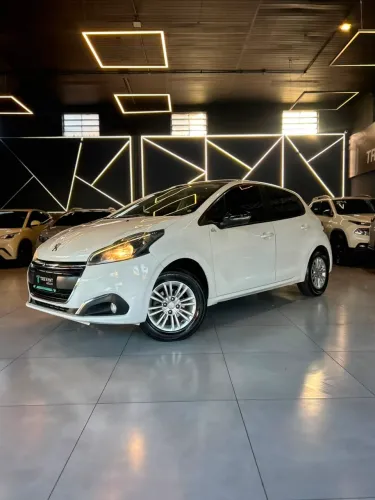 Peugeot 208 Allure 1.2 Flex 12V 5P Mec. 2017