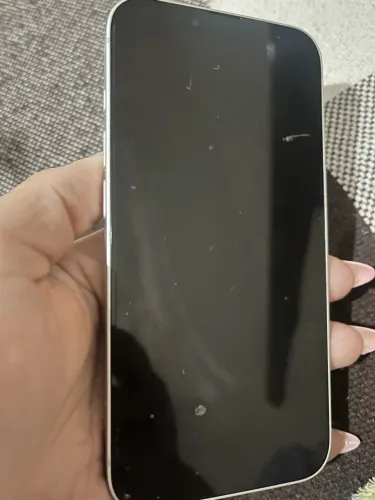 Troco IPhone 16e impecável!Por inferior mais volta?.leeam a descrição!