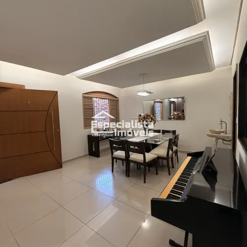 CASA INCRÍVEL NO SETOR MAIS COMERCIAL DE PORTO VELHO