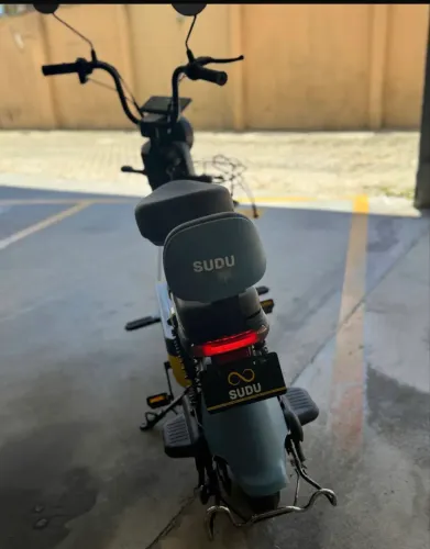 VENDO MOTO ELÉTRICA - ECONÔMICA E PRÁTICA