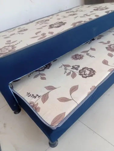 Cama solteirão com oxilia telefone *23