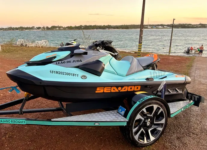 JET SKI 170 WAKE SEADOO