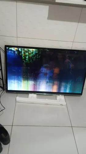Tv Phillips 43 " com defeito