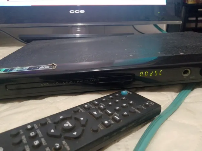 Vende se tv  R$:500 reais 