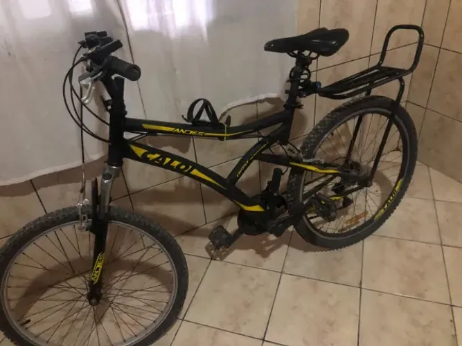 Bicicleta caloi Andes freio V Brake 21 marchas